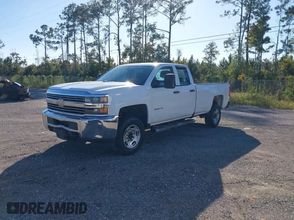 ✅ 2017 Chevrolet Silverado 2500HD Work Truck • VIN: 1GC2CUEG4HZ220696 • Лот: 43628736. Опубликован ранее на IAAI с пробегом 313 350 миль. Бесплатный доступ к архиву аукционных продаж из США и подробный отчёт об истории автомобиля на DreamBid. Изображение 2.