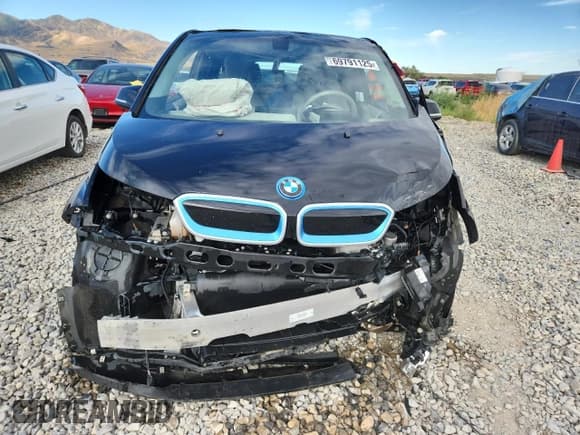 ✅ 2016 BMW i3 • VIN: WBY1Z4C55GV506735 • Lot: 69791125. Listed on Copart with 109,441 mi. Free auction sales archive from the USA and detailed vehicle history report at DreamBid. Image 5.