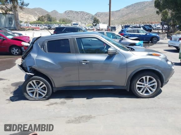 ✅ 2016 Nissan Juke S • VIN: JN8AF5MR9GT601400 • Lot: 42260295. Wystawiony na IAAI z przebiegiem 218 434 mil. Bezpłatny archiwum sprzedaży aukcyjnych z USA i szczegółowy raport historii pojazdu na DreamBid. Zdjęcie 13.