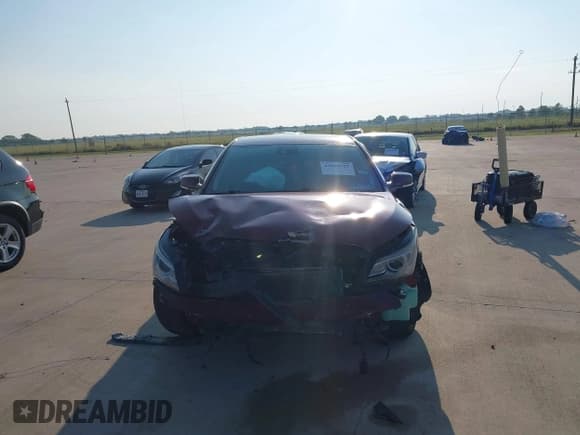 ✅ 2016 Buick LaCrosse Leather • VIN: 1G4GB5G38GF147983 • Lot: 43070727. Listed on IAAI with 79,279 mi. Free auction sales archive from the USA and detailed vehicle history report at DreamBid. Image 12.