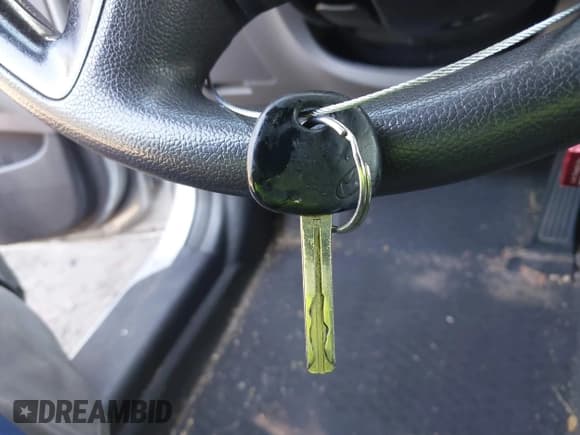 ✅ 2012 Hyundai Sonata GLS • VIN: 5NPEB4AC4CH484035 • Лот: 43219096. Опубликован ранее на IAAI с пробегом 189 936 миль. Бесплатный доступ к архиву аукционных продаж из США и подробный отчёт об истории автомобиля на DreamBid. Изображение 11.