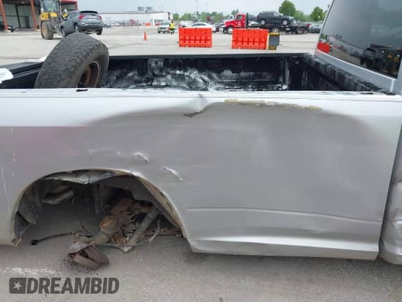 2009 Dodge 1500 SLT with VIN 1D3HV16T09J519334, listed as a IAAI auction lot 42184824 with 147,900 mi miles and . Bid and sale history available at DreamBid. Image 6.