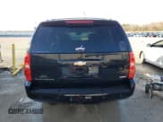 ✅ 2009 Chevrolet Suburban 1LT • VIN: 1GNFK26329R254925 • Lot: 49636205. Wystawiony na Copart z przebiegiem 199 914 mil. Bezpłatny archiwum sprzedaży aukcyjnych z USA i szczegółowy raport historii pojazdu na DreamBid. Zdjęcie 6.