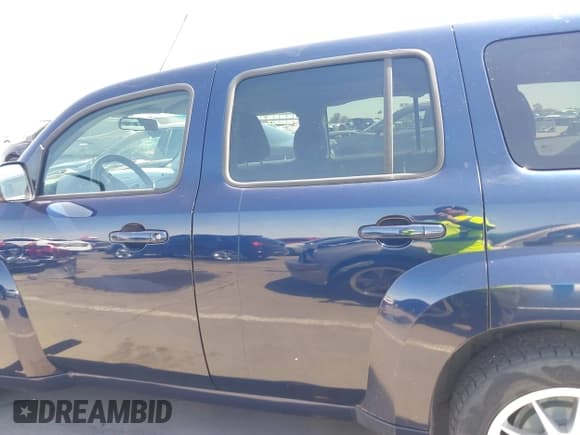 ✅ 2011 Chevrolet HHR 1LT • VIN: 3GNBABFWXBS593947 • Lot: 41973028. Listed on IAAI with 192,885 mi. Free auction sales archive from the USA and detailed vehicle history report at DreamBid. Image 15.