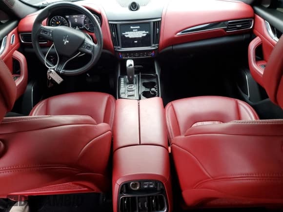 ✅ 2021 Maserati Levante • VIN: ZN661XUA2MX359669 • Лот: 78222764. Опубликован ранее на Copart с пробегом 37 761 миль. Бесплатный доступ к архиву аукционных продаж из США и подробный отчёт об истории автомобиля на DreamBid. Изображение 8.