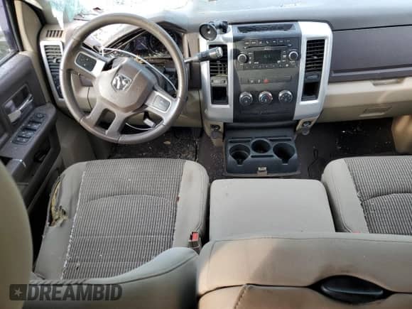 2010 Dodge 1500 ST с VIN 1D7RB1GPXAS209705, выставлен на аукционе Copart как лот 76448794 с пробегом Не указан миль и На запчасти • Non repairable. История ставок и продаж доступна на DreamBid. Изображение 8.