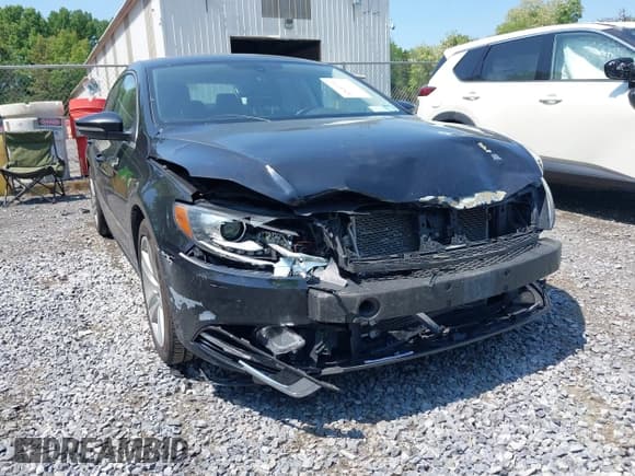 ✅ 2015 Volkswagen CC Sport • VIN: WVWBP7AN2FE828585 • Лот: 42410791. Опубликован ранее на IAAI с пробегом 143 056 миль. Бесплатный доступ к архиву аукционных продаж из США и подробный отчёт об истории автомобиля на DreamBid. Изображение 6.