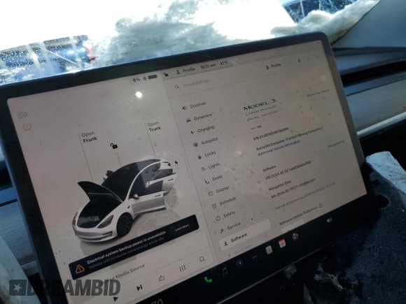 ✅ 2022 Tesla Model 3 Long Range • VIN: 5YJ3E1EB1NF190964 • Lot: 41929155. Wystawiony na Copart z przebiegiem Nie podano. Bezpłatny archiwum sprzedaży aukcyjnych z USA i szczegółowy raport historii pojazdu na DreamBid. Zdjęcie 9.