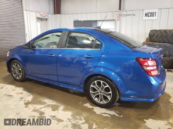 2019 Chevrolet Sonic LT z VIN 1G1JD5SB7K4108950, wystawiony jako Copart lot #72563712 z przebiegiem 70 776 mil mil oraz . Historia ofert i sprzedaży dostępna na DreamBid. Obrazek 2.