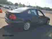 2000 BMW 3 Series 323i с VIN WBAAM3333YFP66603, выставлен на аукционе Copart как лот 71749925 с пробегом Не указан миль и Списание • Salvage title. История ставок и продаж доступна на DreamBid. Изображение 3.