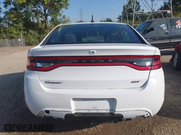 2015 Dodge Dart SXT с VIN 1C3CDFBB5FD378811, выставлен на аукционе IAAI как лот 43237138 с пробегом 114 405 миль миль и . История ставок и продаж доступна на DreamBid. Изображение 17.