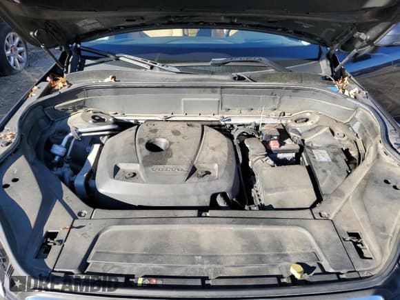 ✅ 2016 Volvo XC90 T6 Momentum • VIN: YV4A22PK6G1036312 • Lot: 89491595. Listed on Copart with 124,008 mi. Free auction sales archive from the USA and detailed vehicle history report at DreamBid. Image 12.