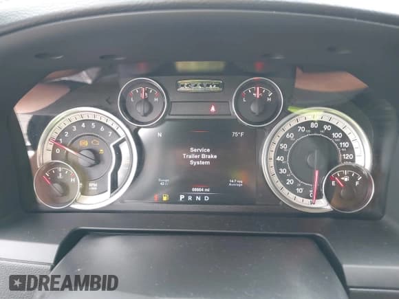 ✅ 2017 Ram 1500 Laramie • VIN: 1C6RR7VT1HS759515 • Lot: 42672289. Wystawiony na IAAI z przebiegiem 68 664 mil. Bezpłatny archiwum sprzedaży aukcyjnych z USA i szczegółowy raport historii pojazdu na DreamBid. Zdjęcie 7.