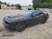 2017 Dodge Challenger R/T с VIN 2C3CDZBT3HH555145, выставлен на аукционе Copart как лот 68767725 с пробегом 56 972 миль миль и Списание • Salvage title. История ставок и продаж доступна на DreamBid. Изображение 1.