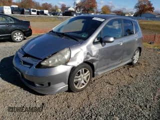✅ 2008 Honda Fit Sport • VIN: JHMGD38628S034601 • Lot: 91611295. Wystawiony na Copart z przebiegiem 196 598 mil. Bezpłatny archiwum sprzedaży aukcyjnych z USA i szczegółowy raport historii pojazdu na DreamBid. Zdjęcie 1.
