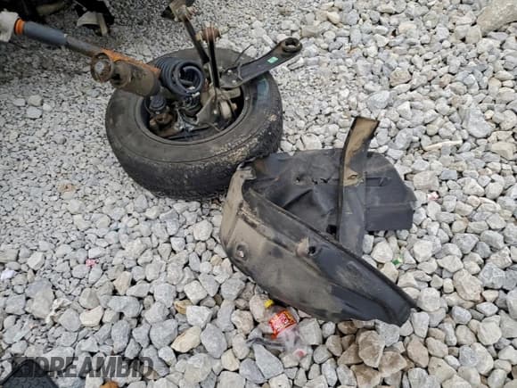 ✅ 2015 Jeep Cherokee Trailhawk • VIN: 1C4PJMBS4FW778003 • Лот: 93874095. Опубликован ранее на Copart с пробегом 137 574 миль. Бесплатный доступ к архиву аукционных продаж из США и подробный отчёт об истории автомобиля на DreamBid. Изображение 13.