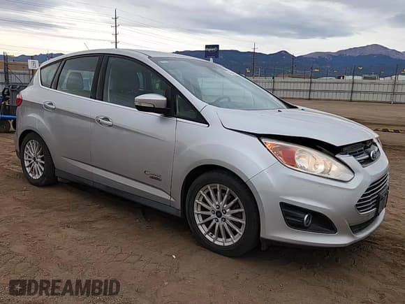 ✅ 2016 Ford C-Max SEL • VIN: 1FADP5CU5GL112767 • Lot: 92069855. Wystawiony na Copart z przebiegiem 120 885 mil. Bezpłatny archiwum sprzedaży aukcyjnych z USA i szczegółowy raport historii pojazdu na DreamBid. Zdjęcie 13.