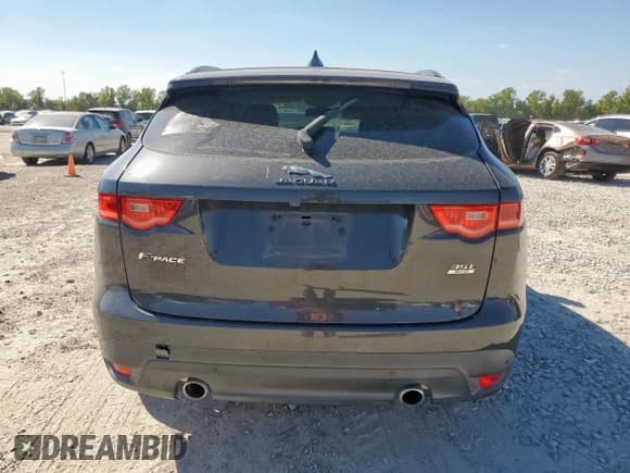 ✅ 2017 Jaguar F-Pace 35t Prestige • VIN: SADCK2BV0HA087551 • Lot: 86477655. Listed on Copart with 130,995 mi. Free auction sales archive from the USA and detailed vehicle history report at DreamBid. Image 6.