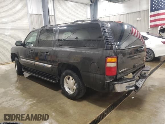 ✅ 2003 GMC Yukon XL SLT • VIN: 3GKFK16Z73G346812 • Lot: 67105005. Listed on Copart with 137,569 mi. Free auction sales archive from the USA and detailed vehicle history report at DreamBid. Image 2.