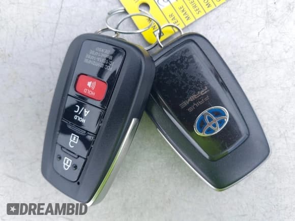 ✅ 2017 Toyota Prius Plus • VIN: JTDKARFP5H3046805 • Lot: 42683122. Wystawiony na IAAI z przebiegiem 35 136 mil. Bezpłatny archiwum sprzedaży aukcyjnych z USA i szczegółowy raport historii pojazdu na DreamBid. Zdjęcie 11.