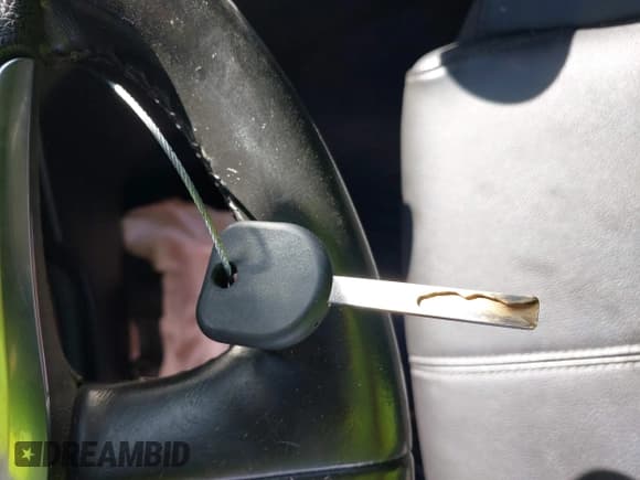 ✅ 2017 Chevrolet Impala LT • VIN: 2G1105S39H9183336 • Лот: 43416758. Опубликован ранее на IAAI с пробегом 110 874 миль. Бесплатный доступ к архиву аукционных продаж из США и подробный отчёт об истории автомобиля на DreamBid. Изображение 11.