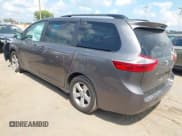✅ 2017 Toyota Sienna LE • VIN: 5TDKZ3DC5HS817123 • Lot: 43008162. Listed on IAAI with 202,986 mi. Free auction sales archive from the USA and detailed vehicle history report at DreamBid. Image 3.