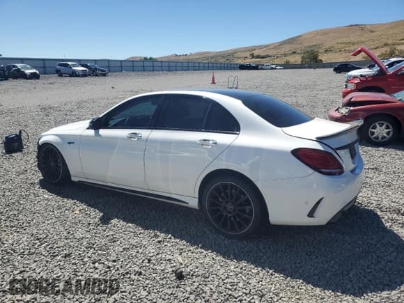 ✅ 2020 Mercedes-Benz C 43 AMG • VIN: 55SWF6EB7LU323617 • Lot: 67489915. Wystawiony na Copart z przebiegiem 48 243 mil. Bezpłatny archiwum sprzedaży aukcyjnych z USA i szczegółowy raport historii pojazdu na DreamBid. Zdjęcie 2.