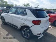 ✅ 2023 Hyundai Venue Limited • VIN: KMHRC8A33PU234766 • Lot: 41954355. Listed on IAAI with 33,580 mi. Free auction sales archive from the USA and detailed vehicle history report at DreamBid. Image 3.