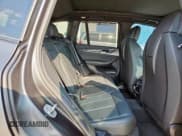 ✅ 2024 BMW X3 M • VIN: 5YM13EC07R9U76489 • Lot: 69229495. Wystawiony na Copart z przebiegiem 22 520 mil. Bezpłatny archiwum sprzedaży aukcyjnych z USA i szczegółowy raport historii pojazdu na DreamBid. Zdjęcie 11.