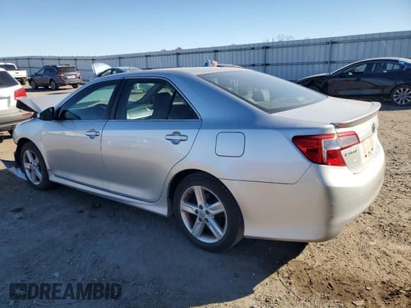 ✅ 2012 Toyota Camry SE • VIN: 4T1BF1FK6CU136230 • Lot: 91566905. Wystawiony na Copart z przebiegiem 174 066 mil. Bezpłatny archiwum sprzedaży aukcyjnych z USA i szczegółowy raport historii pojazdu na DreamBid. Zdjęcie 2.