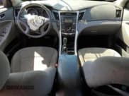 ✅ 2013 Hyundai Sonata GLS • VIN: 5NPEB4AC6DH748647 • Лот: 70769005. Опубликован ранее на Copart с пробегом Не указан. Бесплатный доступ к архиву аукционных продаж из США и подробный отчёт об истории автомобиля на DreamBid. Изображение 8.