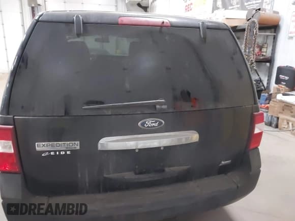 ✅ 2012 Ford Expedition Limited • VIN: 1FMJU2A57CEF42259 • Lot: 41708604. Listed on IAAI with 124,211 mi. Free auction sales archive from the USA and detailed vehicle history report at DreamBid. Image 17.