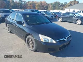 ✅ 2007 Honda Accord LX • VIN: JHMCM56497C021509 • Lot: 43705398. Listed on IAAI with 238,623 mi. Free auction sales archive from the USA and detailed vehicle history report at DreamBid. Image 1.