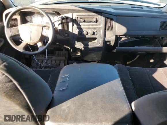 2005 Dodge 1500 SLT z VIN 1D7HU18NX5S217585, wystawiony jako Copart lot #76047974 z przebiegiem Nie podano mil oraz Szkoda całkowita • Salvage title. Historia ofert i sprzedaży dostępna na DreamBid. Obrazek 8.