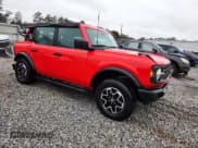 ✅ 2022 Ford Bronco • VIN: 1FMDE5BHXNLB41162 • Lot: 90105895. Wystawiony na Copart z przebiegiem 66 226 mil. Bezpłatny archiwum sprzedaży aukcyjnych z USA i szczegółowy raport historii pojazdu na DreamBid. Zdjęcie 4.