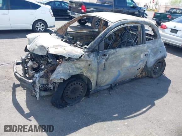 ✅ 2014 FIAT 500 Pop • VIN: 3C3CFFAR7ET184816 • Lot: 42919339. Listed on IAAI with Not provided. Free auction sales archive from the USA and detailed vehicle history report at DreamBid. Image 2.