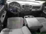 2013 Ram 1500 ST z VIN 1C6RR7FP7DS584215, wystawiony jako Copart lot #73387054 z przebiegiem 143 481 mil mil oraz Szkoda całkowita • Salvage title. Historia ofert i sprzedaży dostępna na DreamBid. Obrazek 8.