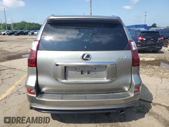 ✅ 2022 Lexus GX 460 Luxury • VIN: JTJGM7BX7N5329422 • Лот: 63987145. Опубликован ранее на Copart с пробегом 17 384 миль. Бесплатный доступ к архиву аукционных продаж из США и подробный отчёт об истории автомобиля на DreamBid. Изображение 6.