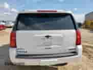2019 Chevrolet Tahoe Premier z VIN 1GNSKCKJ6KR109319, wystawiony jako Copart lot #60488715 z przebiegiem 96 580 mil mil oraz Szkoda całkowita • Salvage title. Historia ofert i sprzedaży dostępna na DreamBid. Obrazek 6.