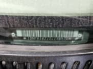 ✅ 2002 Chevrolet Suburban LT • VIN: 1GNFK16Z12J225970 • Лот: 71151514. Опубликован ранее на Copart с пробегом 193 743 миль. Бесплатный доступ к архиву аукционных продаж из США и подробный отчёт об истории автомобиля на DreamBid. Изображение 13.