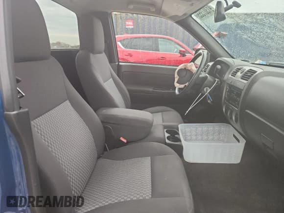 ✅ 2012 Chevrolet Colorado 1LT • VIN: 1GCCSCF98C8125557 • Lot: 91307355. Wystawiony na Copart z przebiegiem 85 379 mil. Bezpłatny archiwum sprzedaży aukcyjnych z USA i szczegółowy raport historii pojazdu na DreamBid. Zdjęcie 10.