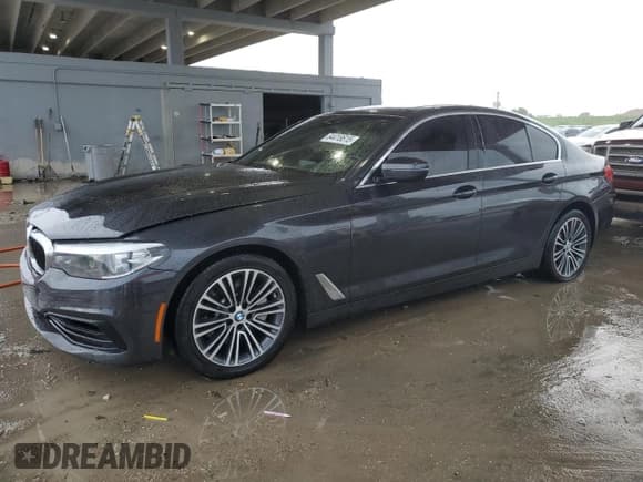 ✅ 2019 BMW 5 Series 530i • VIN: WBAJA5C58KBX86446 • Lot: 84418615. Listed on Copart with 124,027 mi. Free auction sales archive from the USA and detailed vehicle history report at DreamBid. Image 1.