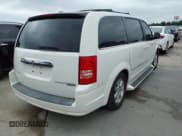 ✅ 2010 Chrysler Town & Country Touring • VIN: 2A4RR5D14AR133746 • Lot: 42116450. Listed on IAAI with 221,775 mi. Free auction sales archive from the USA and detailed vehicle history report at DreamBid. Image 4.