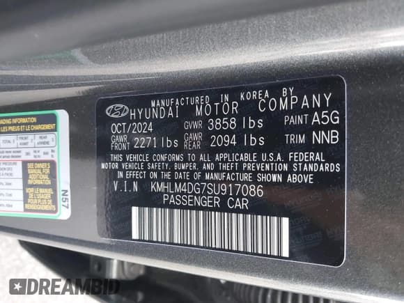 ✅ 2025 Hyundai Elantra SEL Sport • VIN: KMHLM4DG7SU917086 • Lot: 43175408. Listed on IAAI with 4,175 mi. Free auction sales archive from the USA and detailed vehicle history report at DreamBid. Image 9.