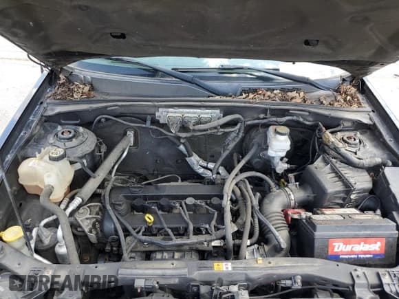 ✅ 2010 Mazda Tribute Sport • VIN: 4F2CY0C72AKM09136 • Lot: 70951185. Listed on Copart with 157,610 mi. Free auction sales archive from the USA and detailed vehicle history report at DreamBid. Image 12.