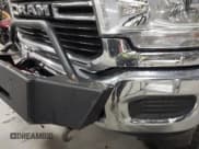 ✅ 2021 Ram 2500 Big Horn • VIN: 3C6UR5JL1MG508497 • Lot: 43625938. Wystawiony na IAAI z przebiegiem 139 804 mil. Bezpłatny archiwum sprzedaży aukcyjnych z USA i szczegółowy raport historii pojazdu na DreamBid. Zdjęcie 18.