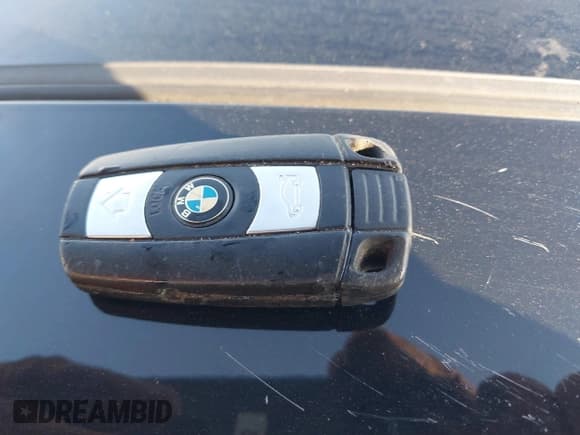 ✅ 2007 BMW 3 Series 328i • VIN: WBAVA37577NL14678 • Lot: 42292988. Listed on IAAI with 313,348 mi. Free auction sales archive from the USA and detailed vehicle history report at DreamBid. Image 11.