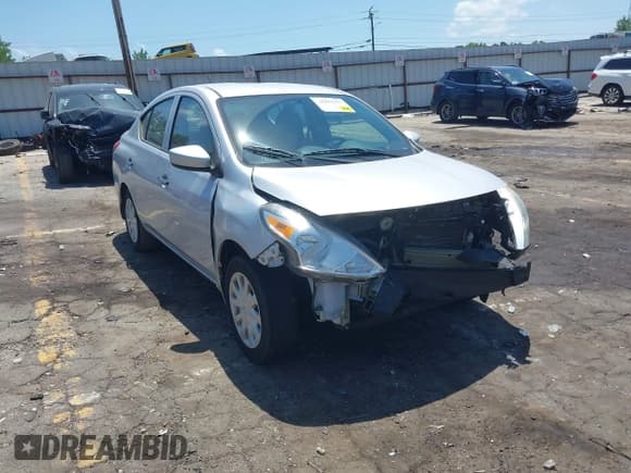 ✅ 2016 Nissan Versa S • VIN: 3N1CN7APXGL862936 • Lot: 42292457. Listed on IAAI with 162,239 mi. Free auction sales archive from the USA and detailed vehicle history report at DreamBid. Image 1.