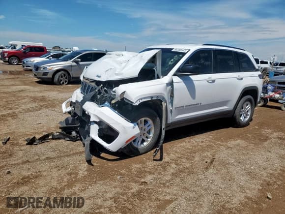 ✅ 2023 Jeep Grand Cherokee Altitude • VIN: 1C4RJGAG4PC563859 • Lot: 66268645. Listed on Copart with 19,919 mi. Free auction sales archive from the USA and detailed vehicle history report at DreamBid. Image 1.