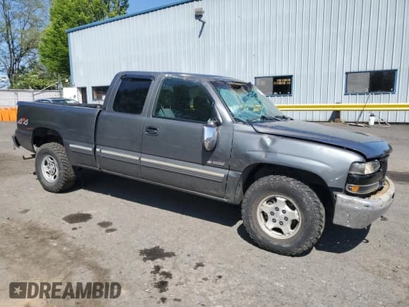 ✅ 2001 Chevrolet Silverado 1500 LS • VIN: 2GCEK19V911304289 • Лот: 55639295. Опубликован ранее на Copart с пробегом 277 483 миль. Бесплатный доступ к архиву аукционных продаж из США и подробный отчёт об истории автомобиля на DreamBid. Изображение 4.
